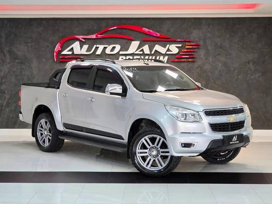 CHEVROLET S10 2.4 LS 4X2 CD 8V FLEX 4P MANUAL CHEVROLET S10 2.4 LS 4X2 CD 8V FLEX 4P MANUAL